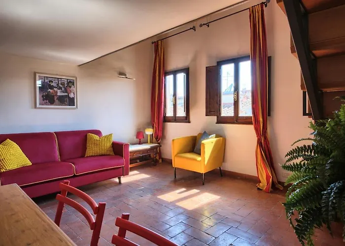 Serragli 16 Apartament *