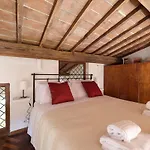 Serragli 16 * Floransa